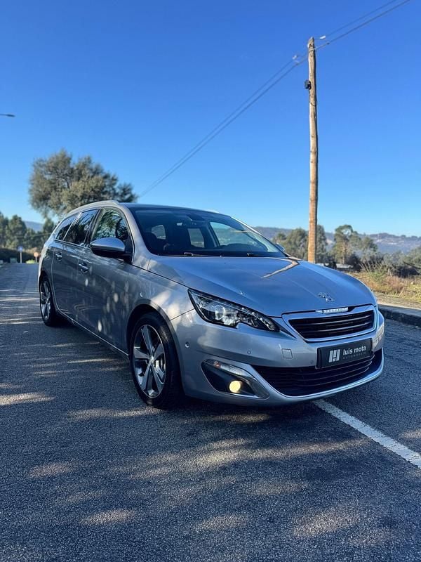 Usado Peugeot 308 Allure 115 HP (84 kW) 2014 Cinza Carrinha