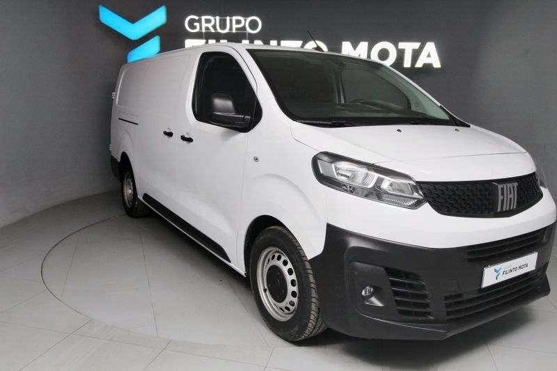 Branco Usado 2022 Fiat Scudo Monovolume | € 22.990 - Imagem 1/1