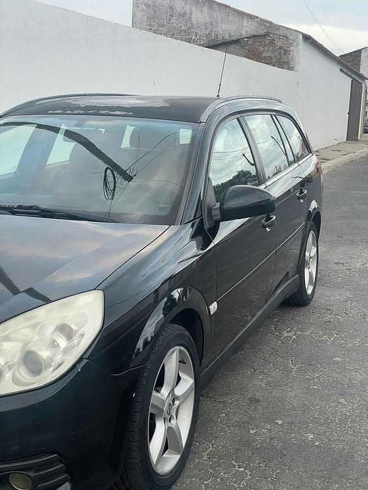 Usado 2008 Opel Vectra Sedan | € 2.700 (Super Preço) - Imagem 1/4