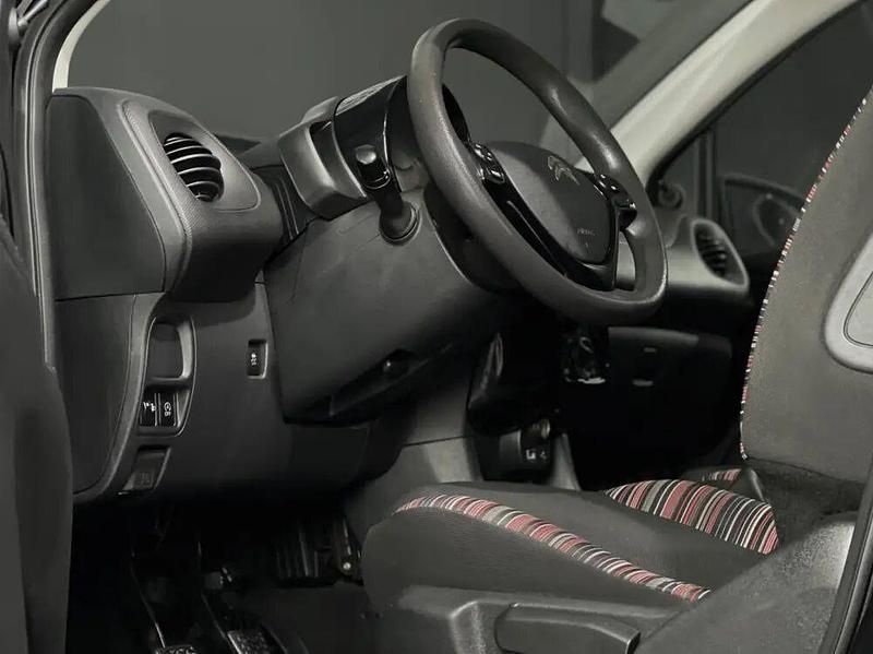 Usado Citroën C1 72 HP (52 kW) 2021 Azul Citadino