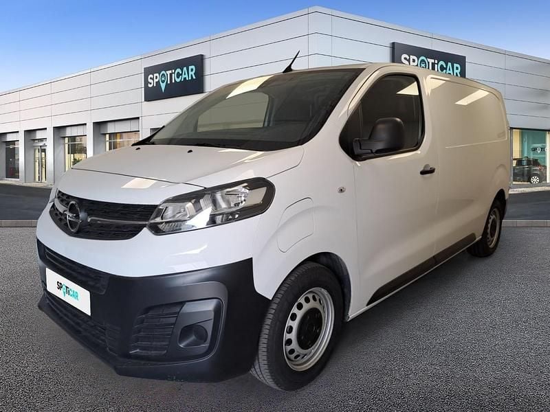 Branco Usado 2024 Opel Vivaro-e Combi Van | € 27.900 - Imagem 1/4