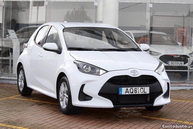 Branco Usado 2022 Toyota Yaris Comfort | € 17.990 (Preço justo) - Imagem 1/1