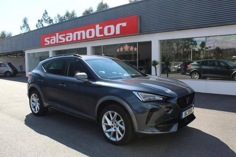 Cinzento Usado 2023 Cupra Formentor SUV | € 29.900 (Preço justo) - Imagem 1/4