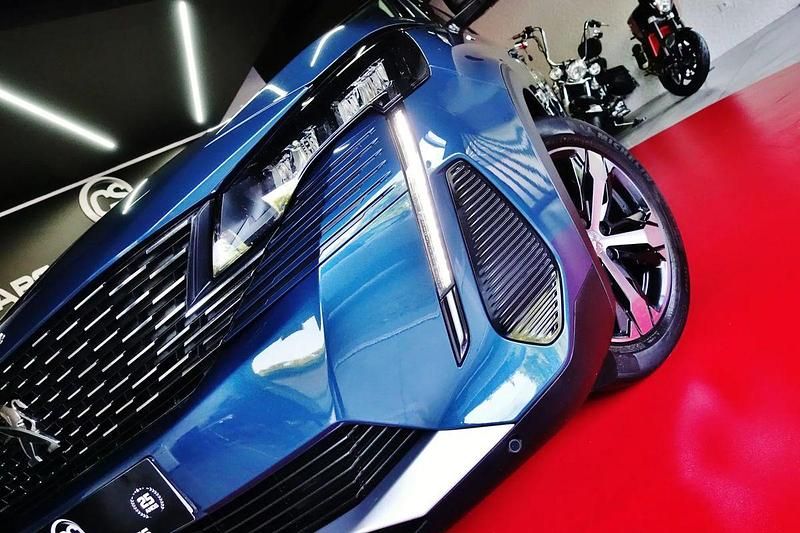 Azul Usado 2022 Peugeot 3008 GT SUV | € 19.999 (Super Preço) - Imagem 1/4