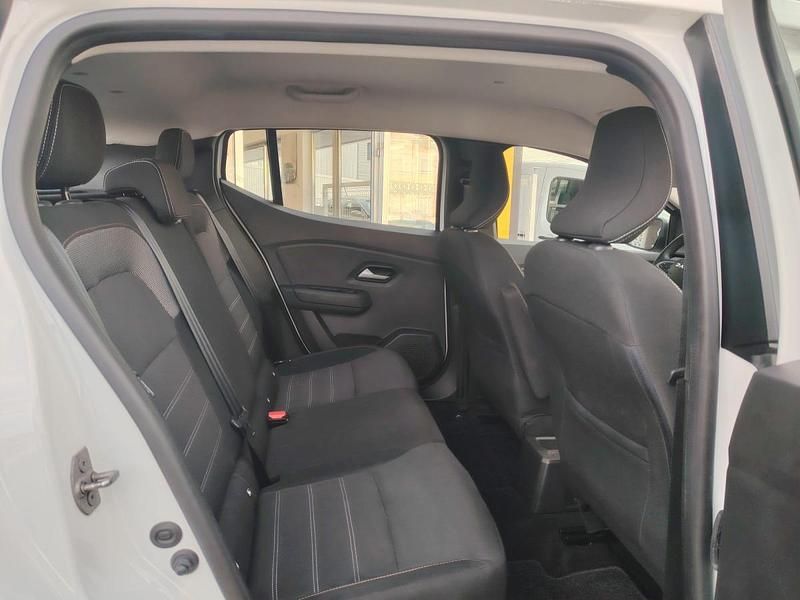 Usado Dacia Sandero 101 HP (74 kW) 2023 Branco
