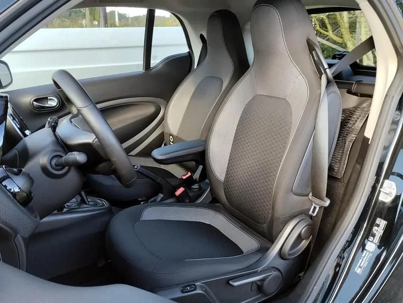 Usado Smart ForTwo Electric Drive 60 kW (82 HP) 2023 Branco Coupé