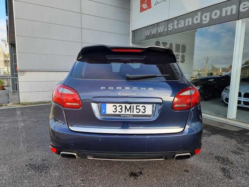 Usado Porsche Cayenne 245 HP (180 kW) 2011 Azul SUV