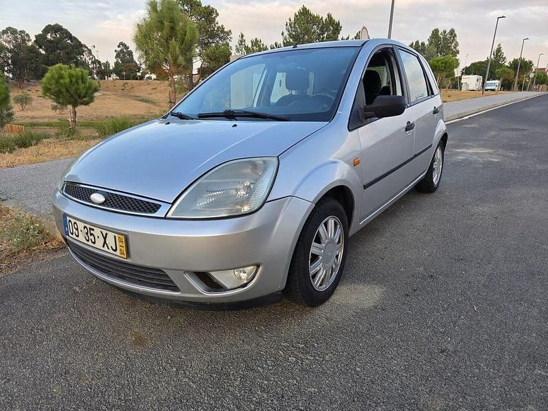 Usado 2004 Ford Fiesta Citadino | € 2.450 (Preço justo) - Imagem 1/4