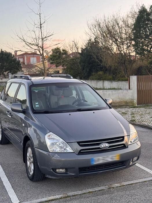Usado Kia Carnival 180 HP (132 kW) 2006 Monovolume
