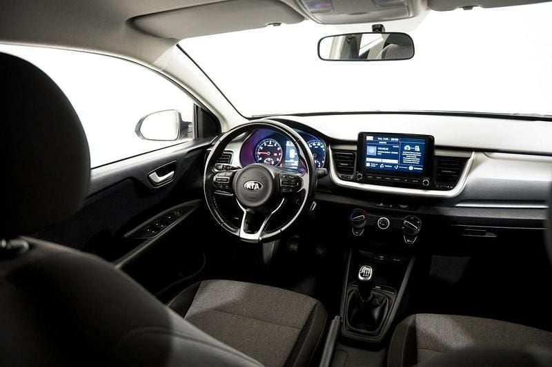 Usado Kia Stonic 100 HP (73 kW) 2021 Cinza SUV