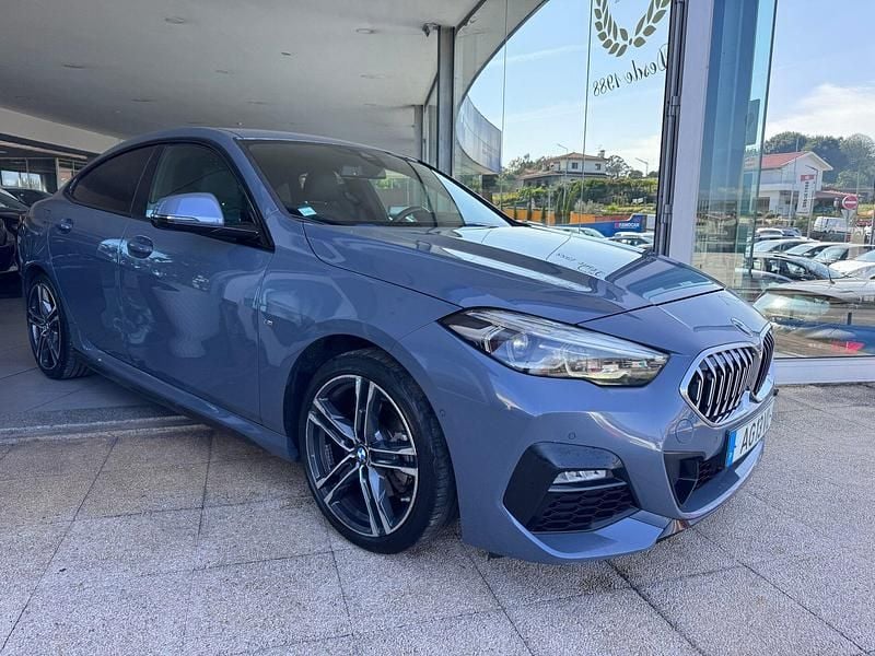 Cinza Usado 2021 BMW 216 Coupé | € 26.780 (Preço justo) - Imagem 1/4
