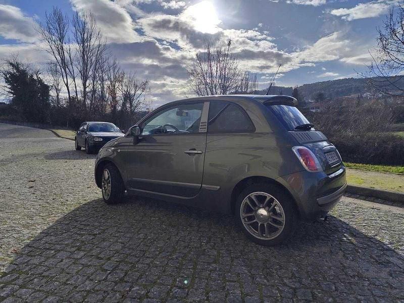 Usado Fiat 500 75 HP (55 kW) 2010 Verde Citadino