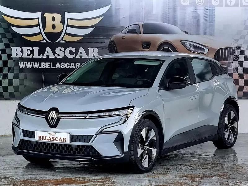 Usado Renault Mégane IV Equilibre 160 kW (218 HP) 2022 Branco Citadino