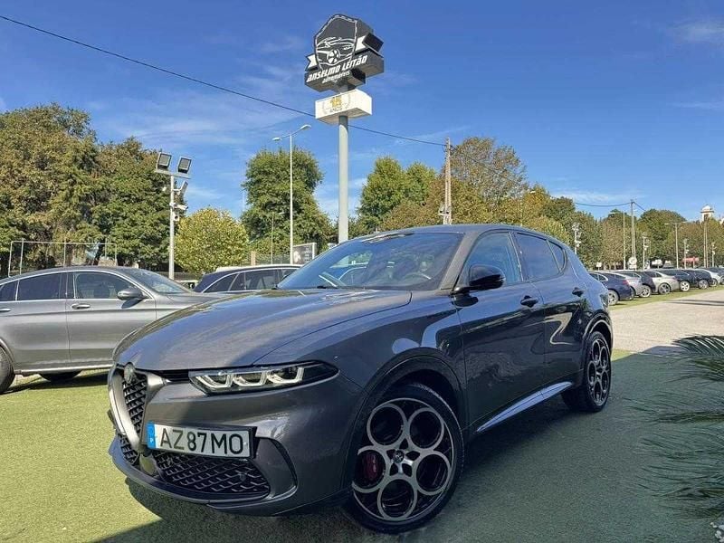 Cinzento Usado 2023 Alfa Romeo Tonale Edizione Speciale SUV | € 32.500 (Preço justo) - Imagem 1/4
