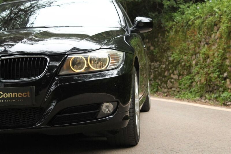 Preto Usado 2009 BMW 318 Sport Line Sedan | € 8.900 (Bom preço) - Imagem 1/4