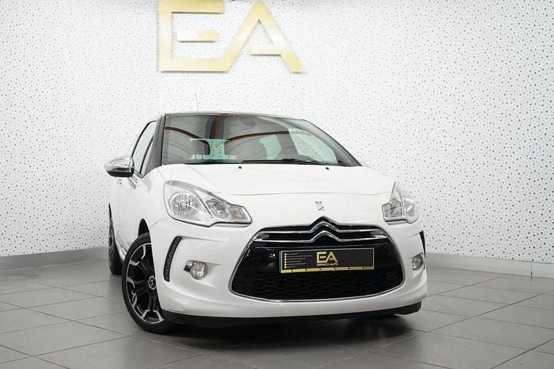 Branco Usado 2012 Citroën DS3 | € 9.480 (Preço justo) - Imagem 1/4