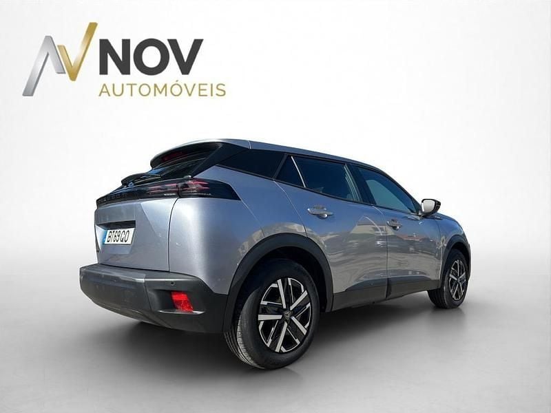 Usado Peugeot e-2008 114 kW (156 HP) 2025 Cinzento SUV