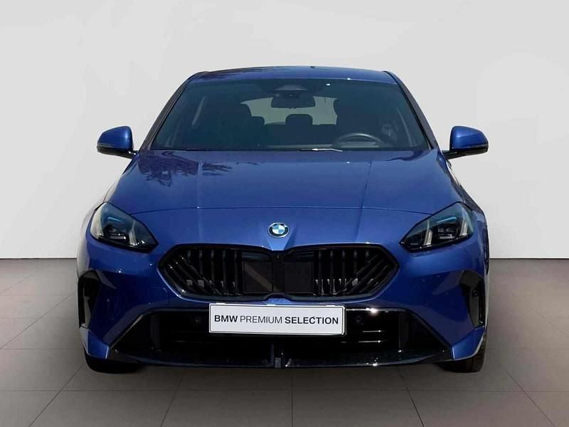 Usado BMW 118 150 HP (110 kW) 2024 Azul Citadino