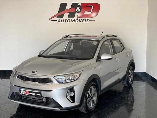 Cinzento Usado 2021 Kia Stonic SUV | € 14.990 (Preço justo) - Imagem 1/4