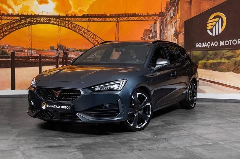 Cinzento Usado 2021 Cupra Leon | € 25.400 (Preço justo) - Imagem 1/4