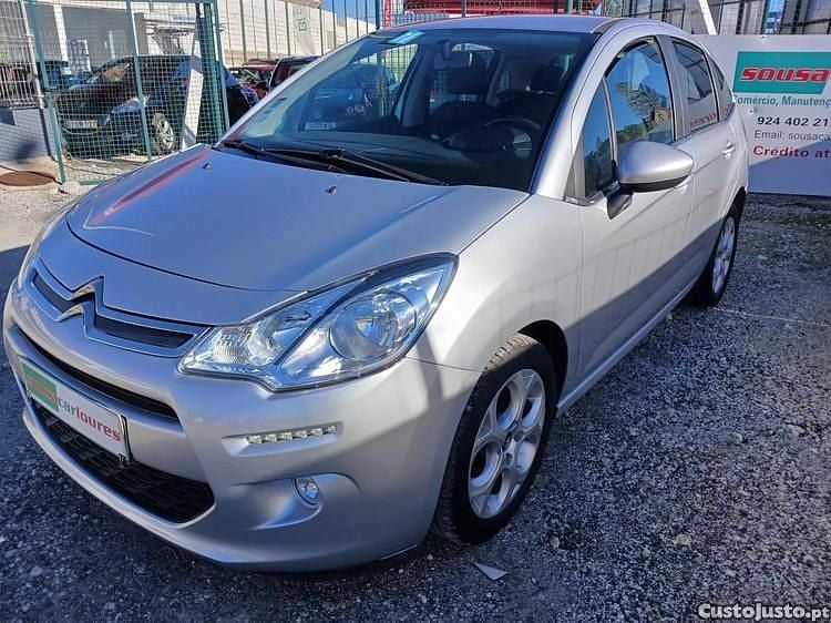 Cinza Usado 2016 Citroën C3 PureTech | € 8.350 (Bom preço) - Imagem 1/1