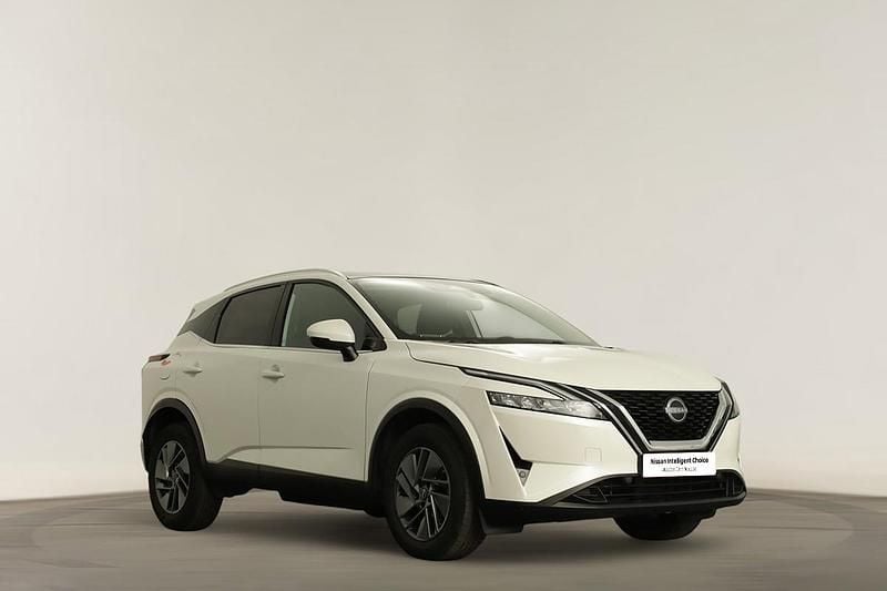 Branco Usado 2024 Nissan Qashqai Acenta SUV | € 28.990 (Preço justo) - Imagem 1/4