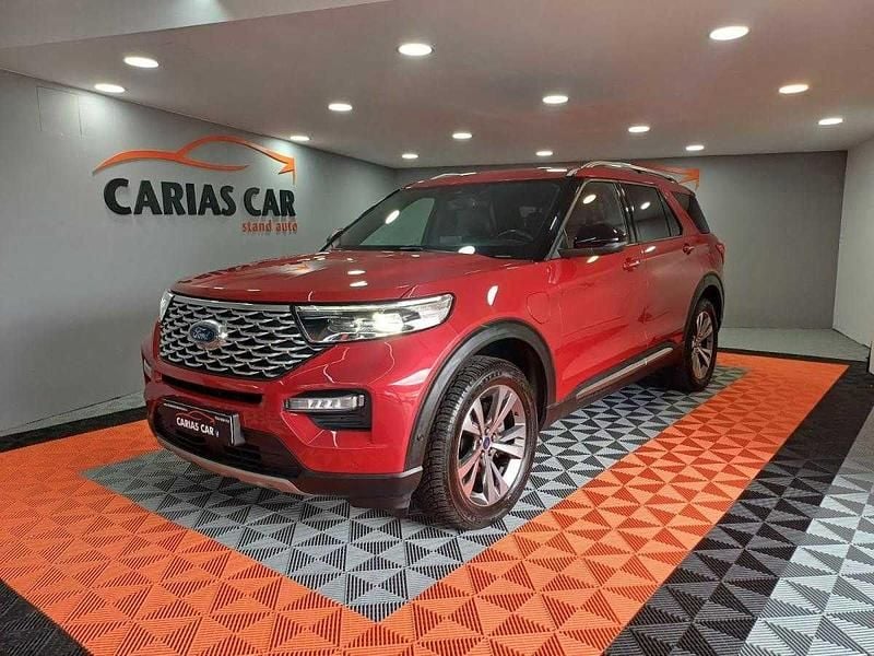 Vermelho Usado 2021 Ford Explorer Platinum SUV | € 49.990 - Imagem 1/4