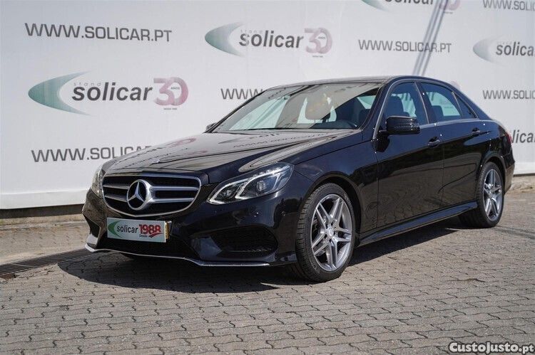Preto Usado 2015 Mercedes E300 Avantgarde Sedan | € 27.500 (Caro) - Imagem 1/1