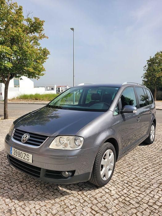 Usado 2005 VW Touran Monovolume | € 5.800 (Preço justo) - Imagem 1/4