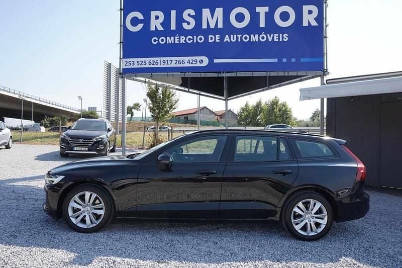 Preto Usado 2021 Volvo V60 Carrinha | € 28.850 (Bom preço) - Imagem 1/4