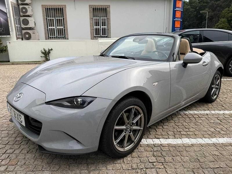 Usado Mazda MX5 Kazari 132 HP (97 kW) 2025 Cinza Cabrios