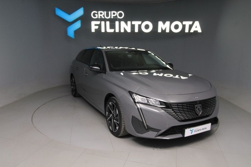 Cinzento Usado 2024 Peugeot 308 Allure Carrinha | € 24.720 (Bom preço) - Imagem 1/1