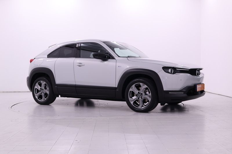 Branco Usado 2023 Mazda MX30 Exclusive-Line SUV | € 22.990 (Preço justo) - Imagem 1/4