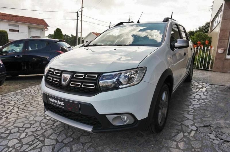 Branco Usado 2020 Dacia Logan MCV | € 11.990 (Preço justo) - Imagem 1/4