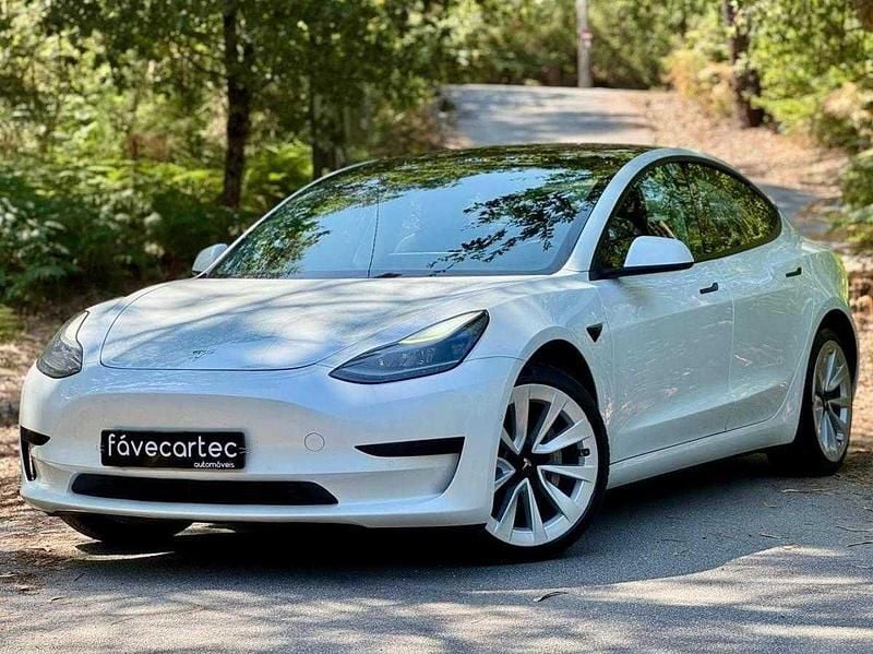 Usado Tesla Model 3 353 kW (480 HP) 2021 Branco Sedan