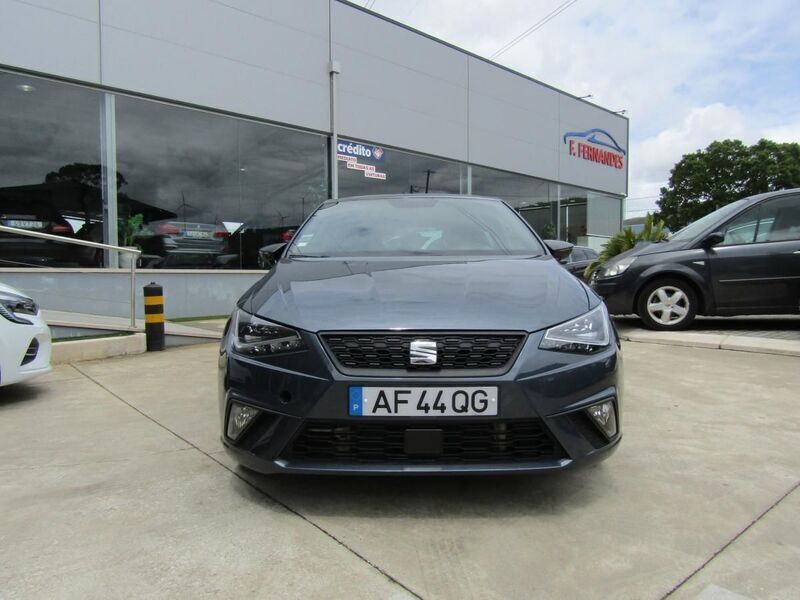 Cinza Usado 2021 Seat Ibiza FR | € 16.000 (Bom preço) - Imagem 1/4