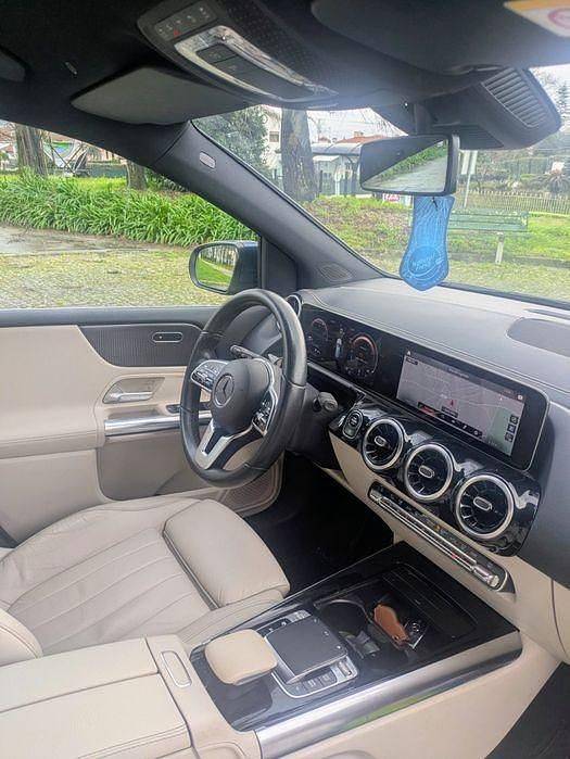 Usado Mercedes B200 Progressive 150 HP (110 kW) 2020 Monovolume