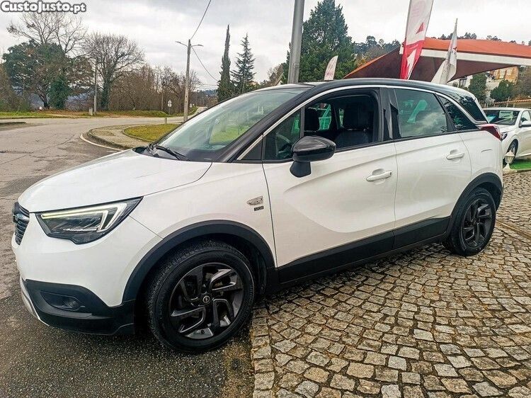 Branco Usado 2019 Opel Crossland X SUV | € 13.450 (Preço justo) - Imagem 1/1