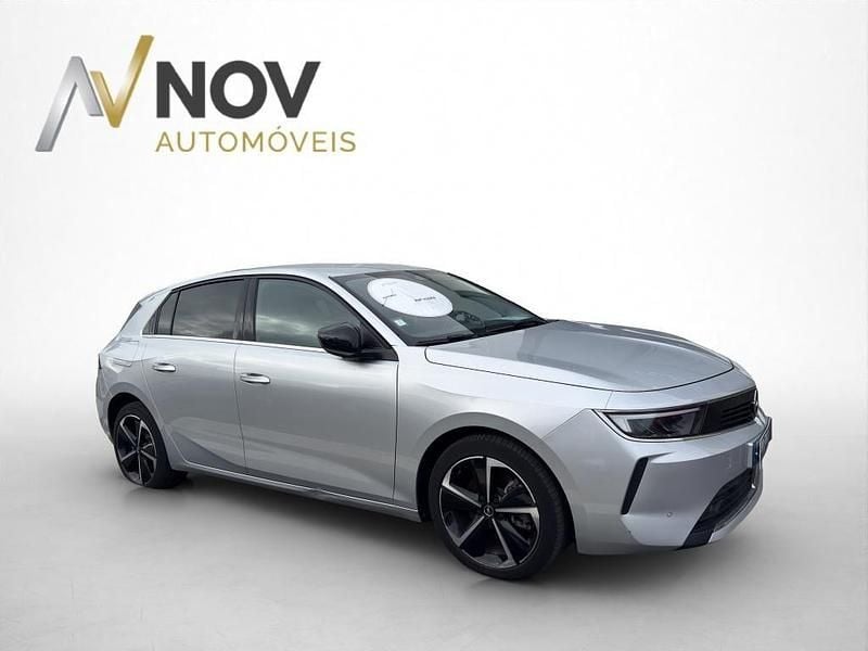 Cinza Usado 2023 Opel Astra | € 25.250 (Preço justo) - Imagem 1/4