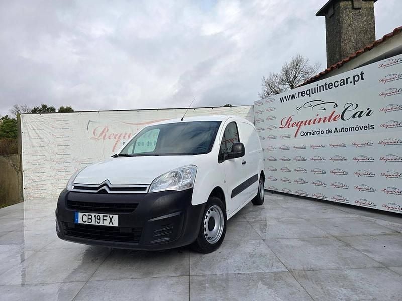 Branco Usado 2018 Citroën Berlingo Monovolume | € 9.990 (Super Preço) - Imagem 1/4