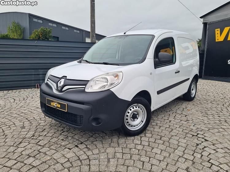Branco Usado 2018 Renault Kangoo Business Monovolume | € 10.990 (Preço justo) - Imagem 1/1