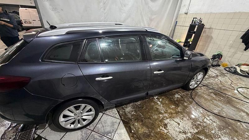 Usado 2011 Renault Mégane III Sedan | € 5.000 (Preço justo) - Imagem 1/4