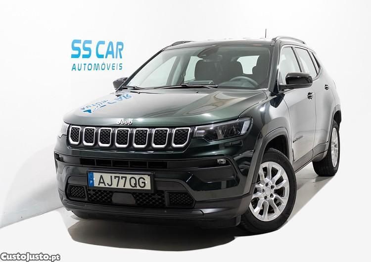 Verde Usado 2021 Jeep Compass Longitude SUV | € 19.490 (Preço justo) - Imagem 1/1
