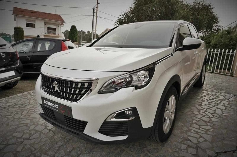 Branco Usado 2017 Peugeot 3008 Citadino | € 17.990 (Preço justo) - Imagem 1/4
