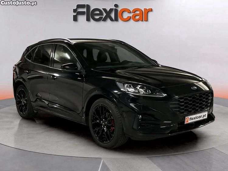Preto Usado 2023 Ford Kuga ST-Line SUV | € 19.490 (Preço justo) - Imagem 1/1