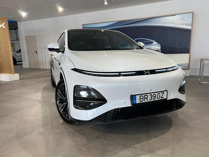 Usado XPENG G6 AWD Performance 350 kW (476 HP) 2025 Branco SUV