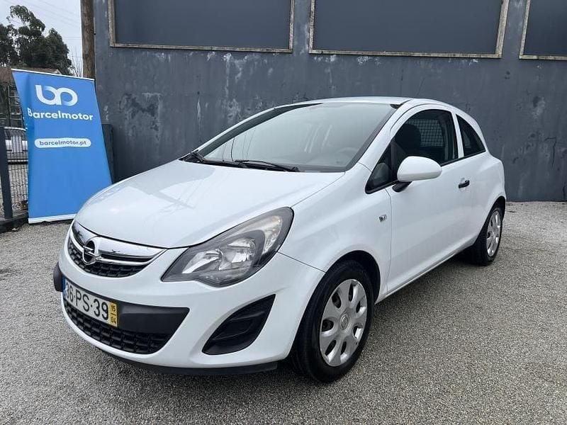 Branco Usado 2015 Opel Corsavan Citadino | € 4.500 - Imagem 1/4
