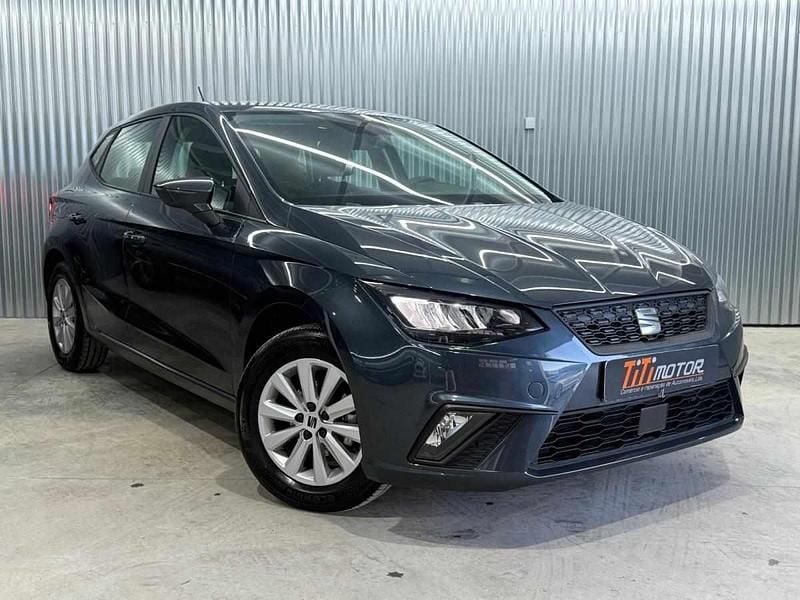 Cinzento Usado 2024 Seat Ibiza Citadino | € 15.950 (Bom preço) - Imagem 1/4