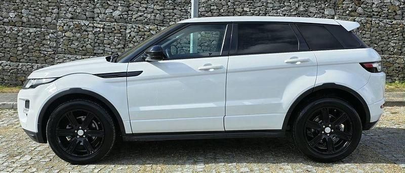 Usado Land Rover Range Rover evoque Dynamic 150 HP (110 kW) 2014 Sedan