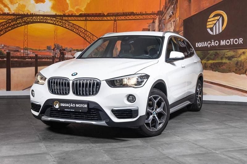 Branco Usado 2015 BMW X1 xLine SUV | € 17.900 (Preço justo) - Imagem 1/4
